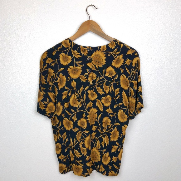 Jones New York • Blue & Yellow Floral Ruched Top - Picture 4 of 8